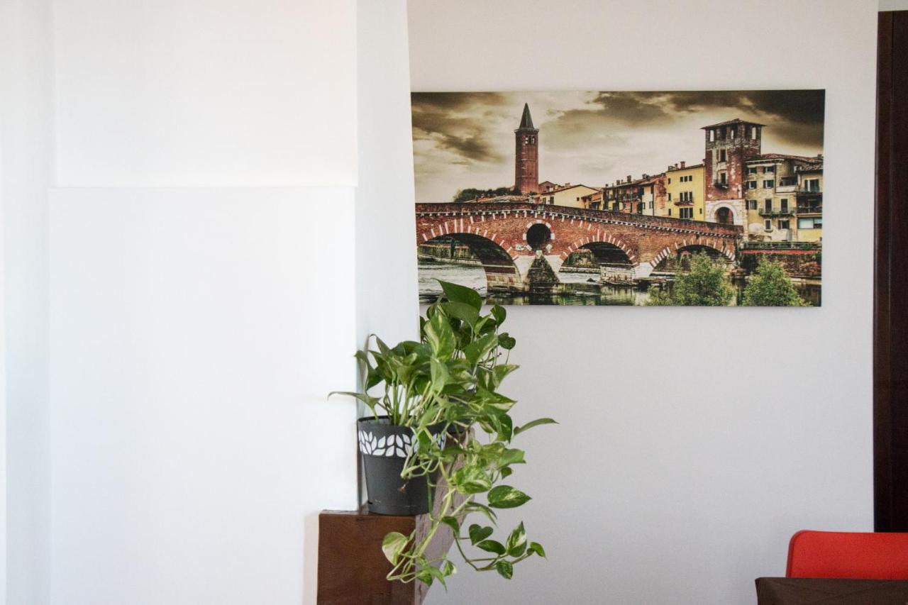 Villa Boninsegna - Wine Enoteca Verdi - Castel d'Azzano Eksteriør billede